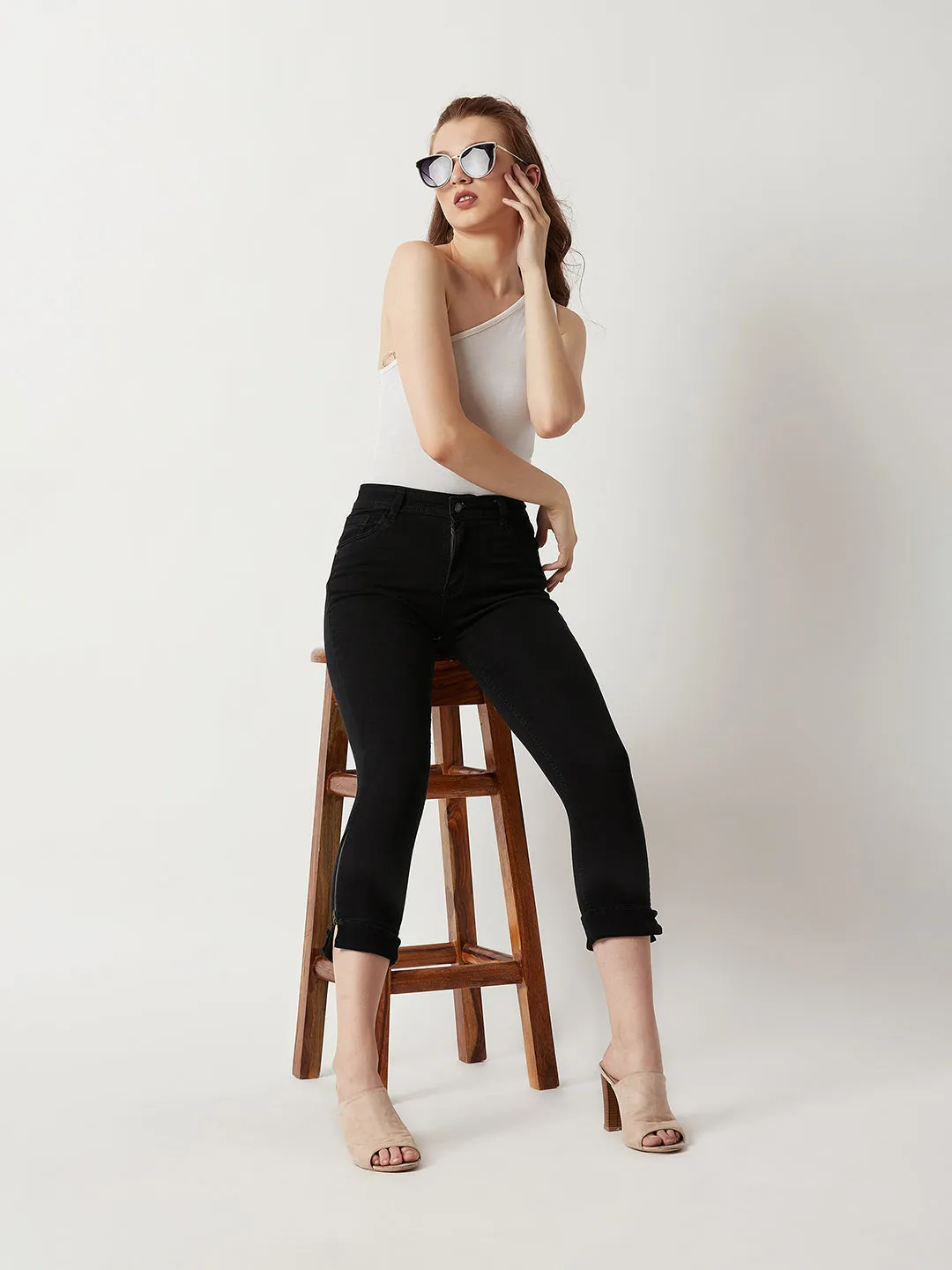 Women's Black Skinny Mid Rise Clean Look Cropped Stretchable Denim Jeans